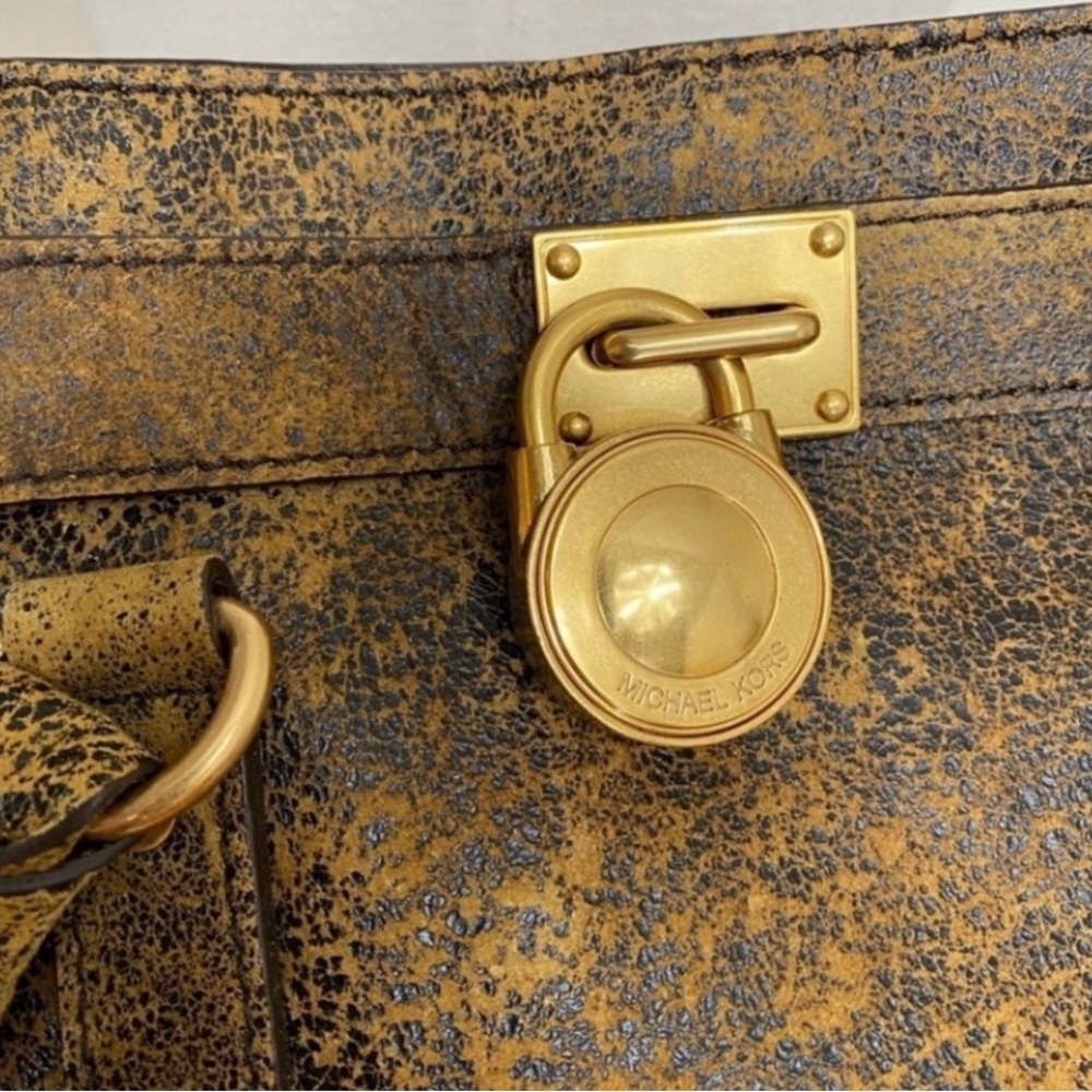 Michael Kors Women's Bronze Metallic Hamilton Gold Chunky Chain Strap Satchel - Picture 9 of 16